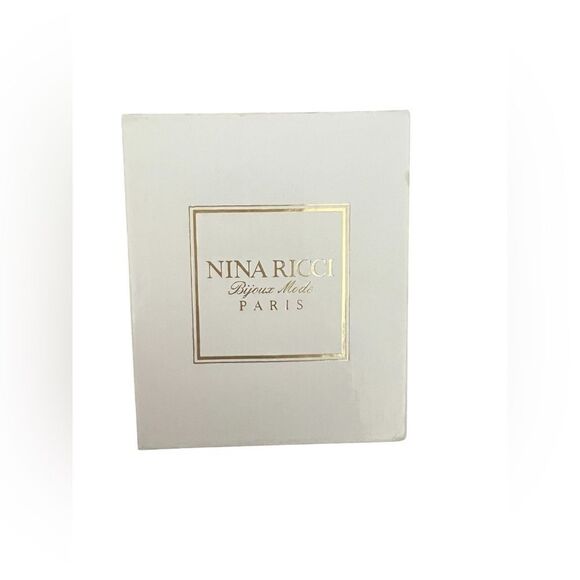 NINA RICCI Pearl & Rhinestone Pendant Necklace - Picture 9 of 9